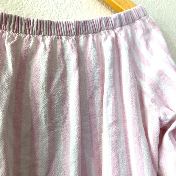 Levi’s Pink and White Striped Off Shoulder Top - Picture 3 of 7